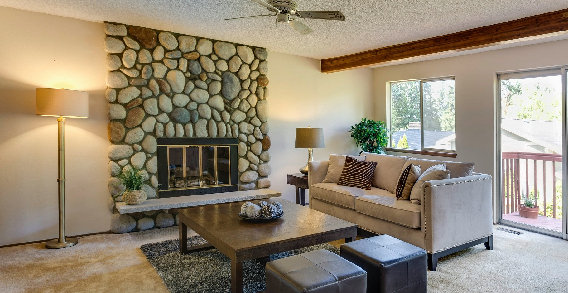 What to Consider When Choosing Living Room Lighting?